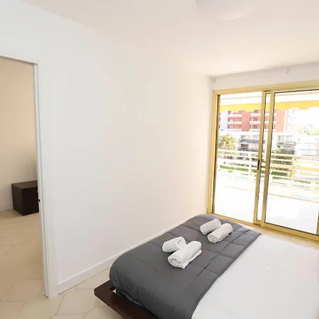 Diferentflats Novelty Apartment Salou Exterior photo