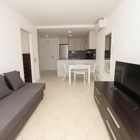 Diferentflats Novelty Apartment Salou Exterior photo